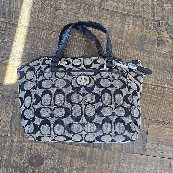 Coach Black and Gray Crossbody Bag - Picture 4 of 9